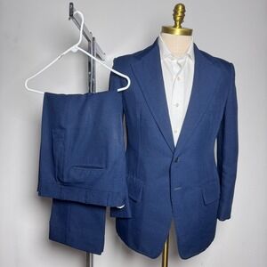 1970s Haspel Suit Mens 38R 32W Blue Textured 2-Button Notch Lapel Vintage USA